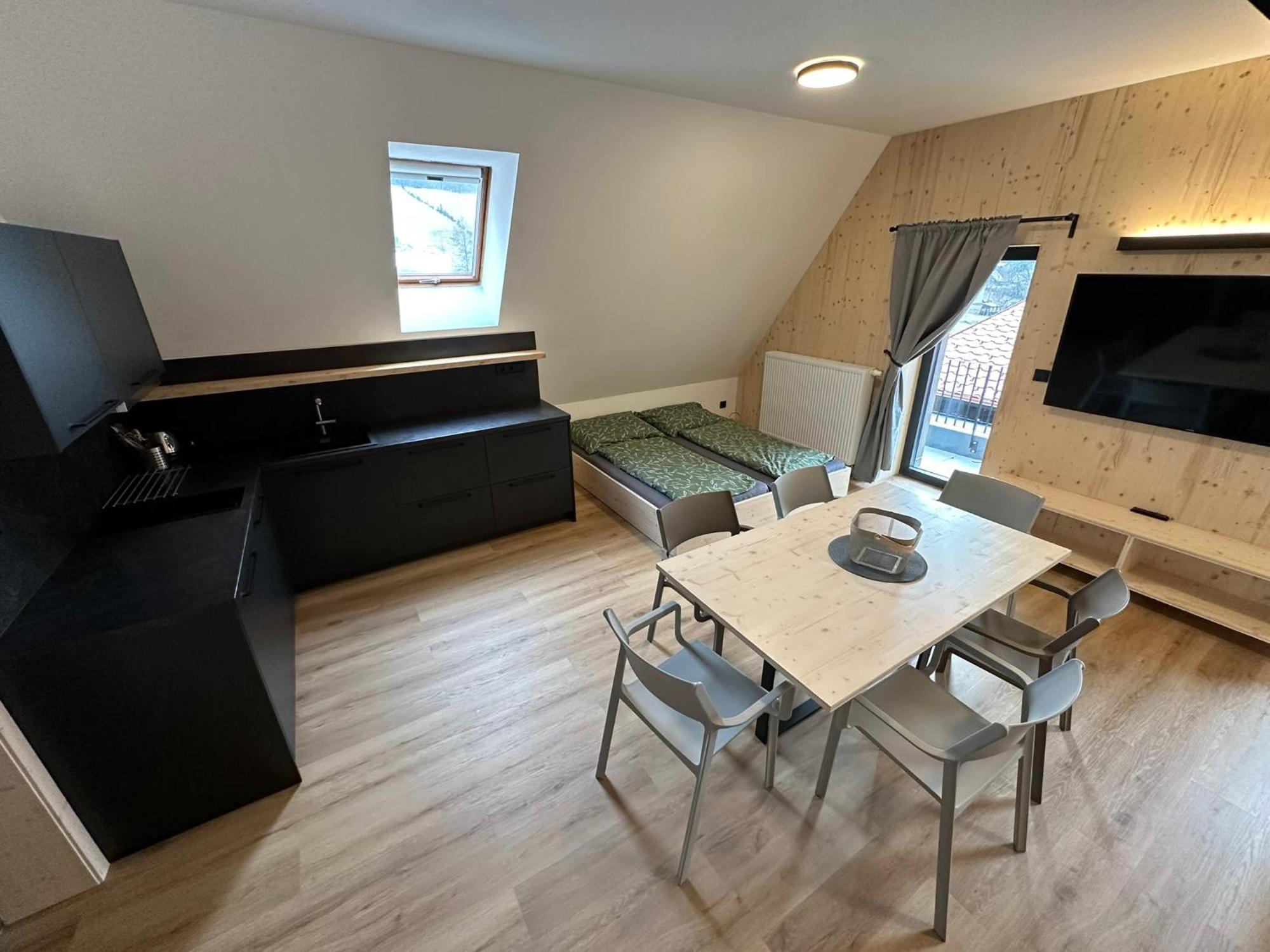 Penzion a Restaurace Pod Sjezdovkou Cenkovice Esterno foto
