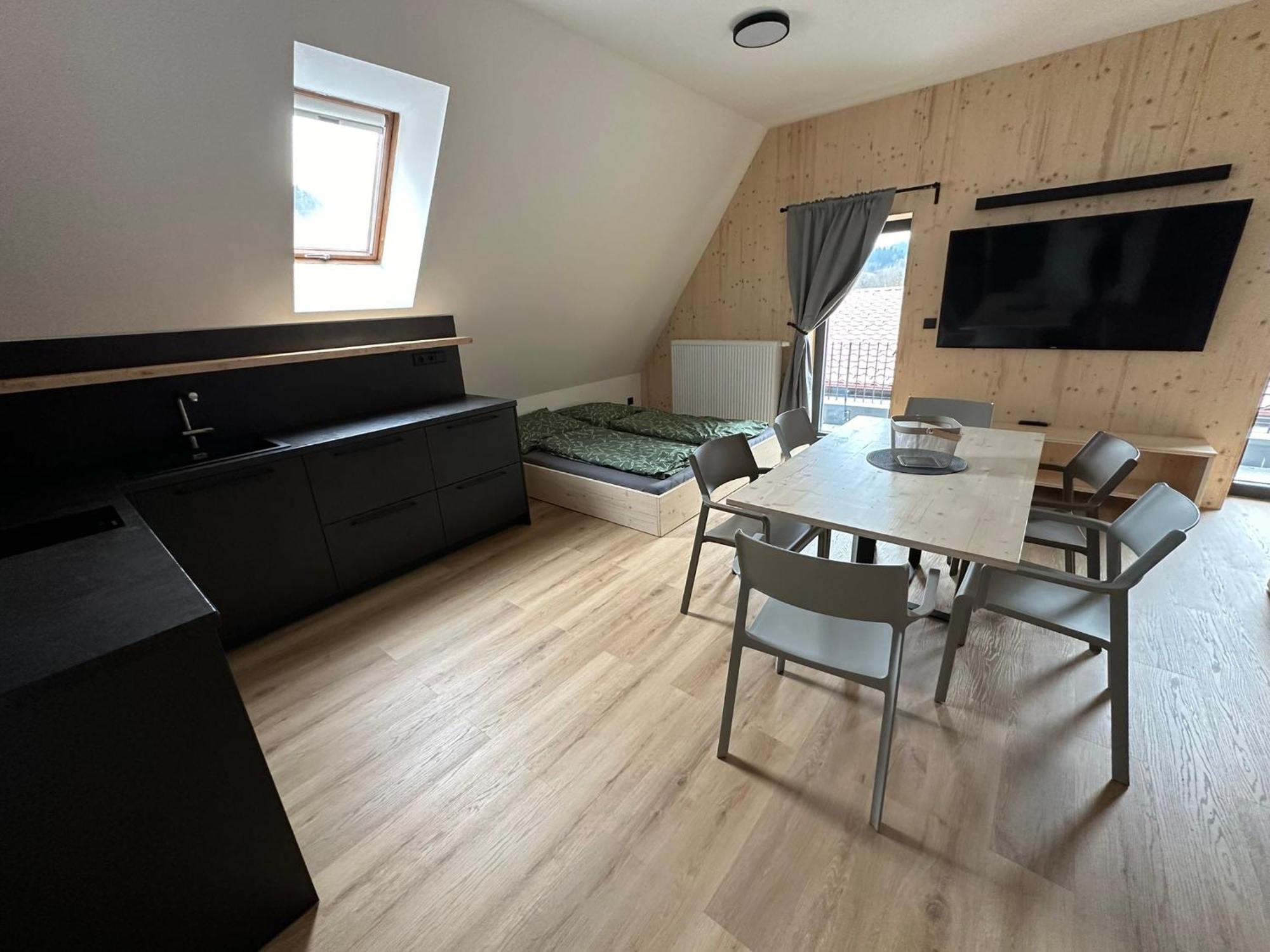 Penzion a Restaurace Pod Sjezdovkou Cenkovice Esterno foto