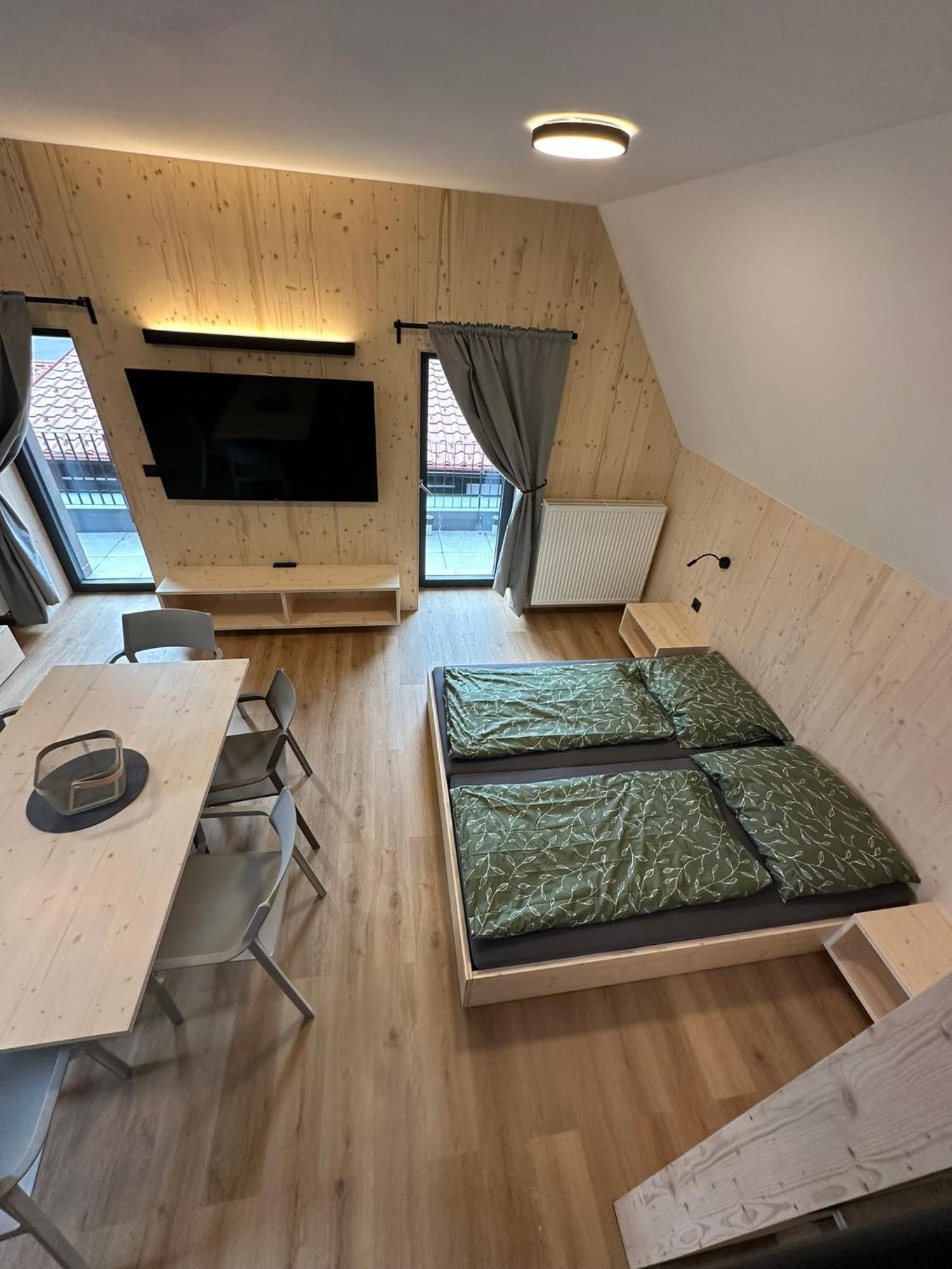 Penzion a Restaurace Pod Sjezdovkou Cenkovice Esterno foto